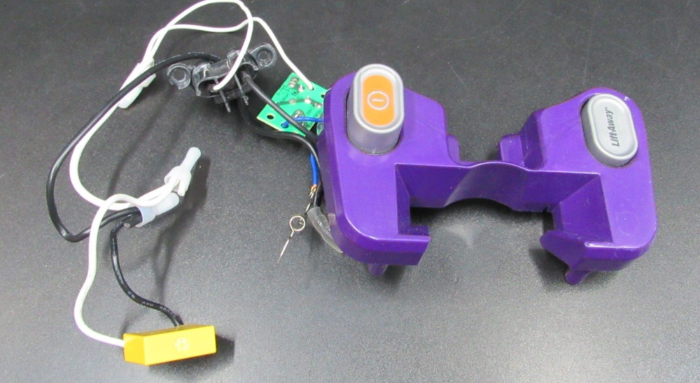 Shark Navigator DLX NV586 Power & Lift Away Buttons OEM Parts with housing